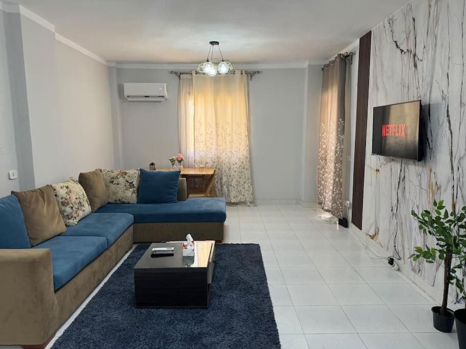 Apartamento Elegant Relaxation Retreat - New